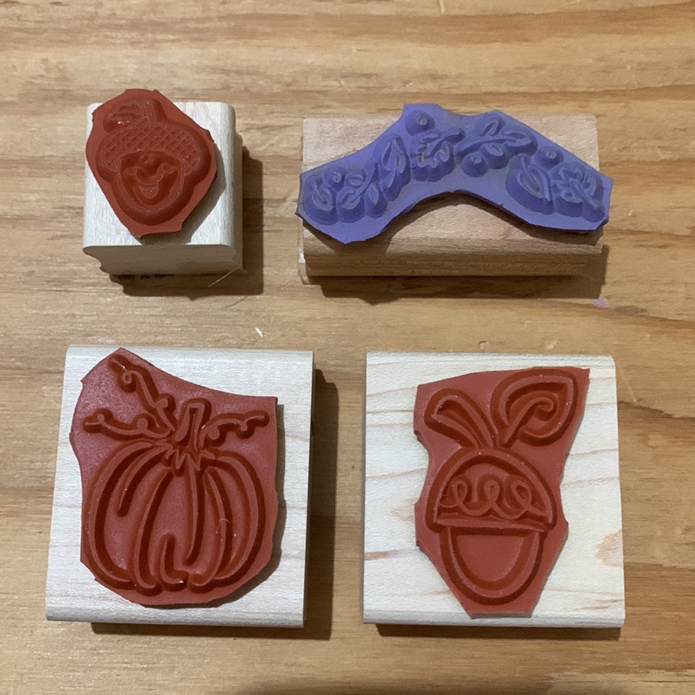 It’s fall y’all stamps. Pumpkin, acorns and leaves - Picture 4 of 4